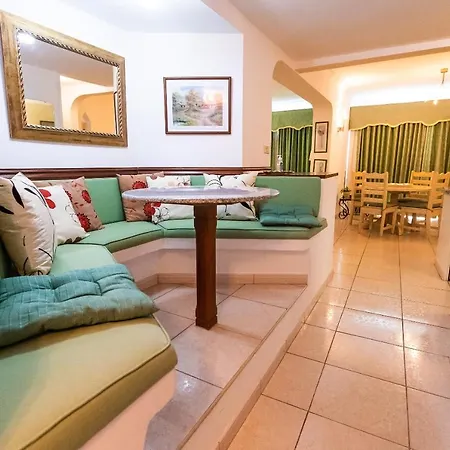 Two Bedroom Near El Duque Beach, Costa Adeje (Tenerife)