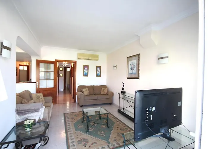 Two Bedroom Near El Duque Beach,